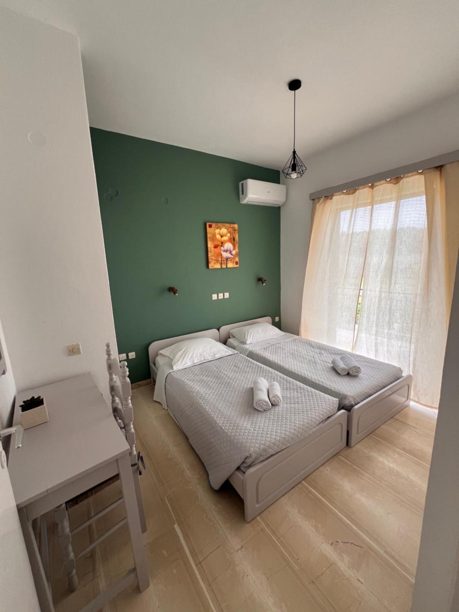 דירות קאבוס Thimioshouse מראה חיצוני תמונה